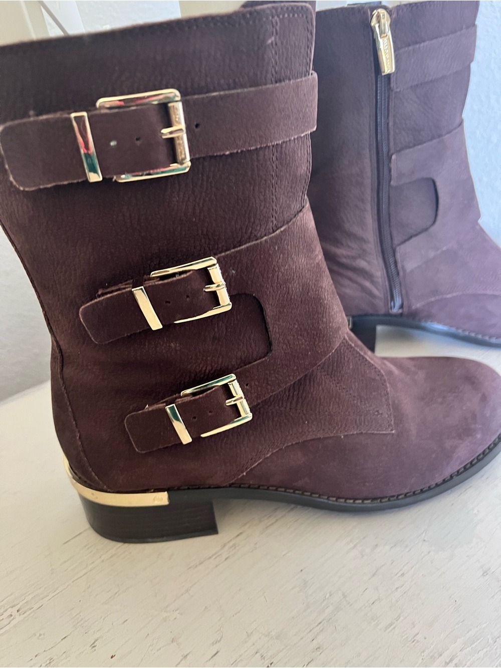 Vince Camuto Watcher Brown Suede Moto boots size 10M